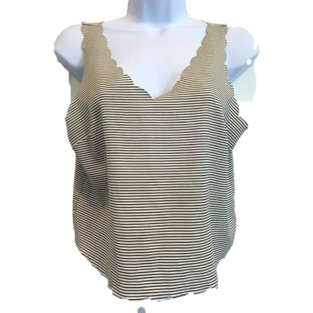Bongo‎ Y2K Vtg Black White Stripe Crop Top Small Scalloped Oversized Festival